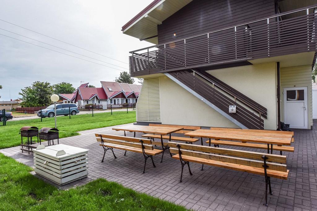 Apartamentai Trys Pusys Šventoji Exterior foto